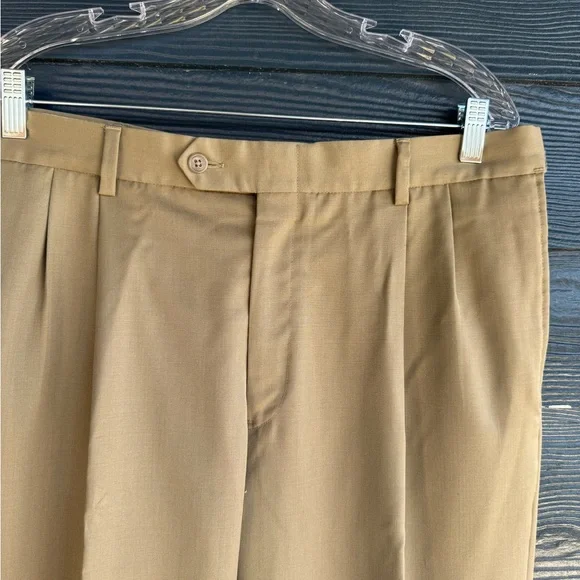 Pants 100% wool Sz 34 Old Money Office Business Outdoors Trails
Comfort Casual - Picture 3 of 7